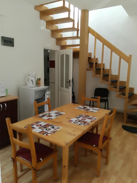 Apartament Roza Brasov Bagian luar foto