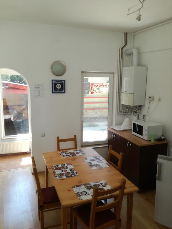 Apartament Roza Brasov Bagian luar foto
