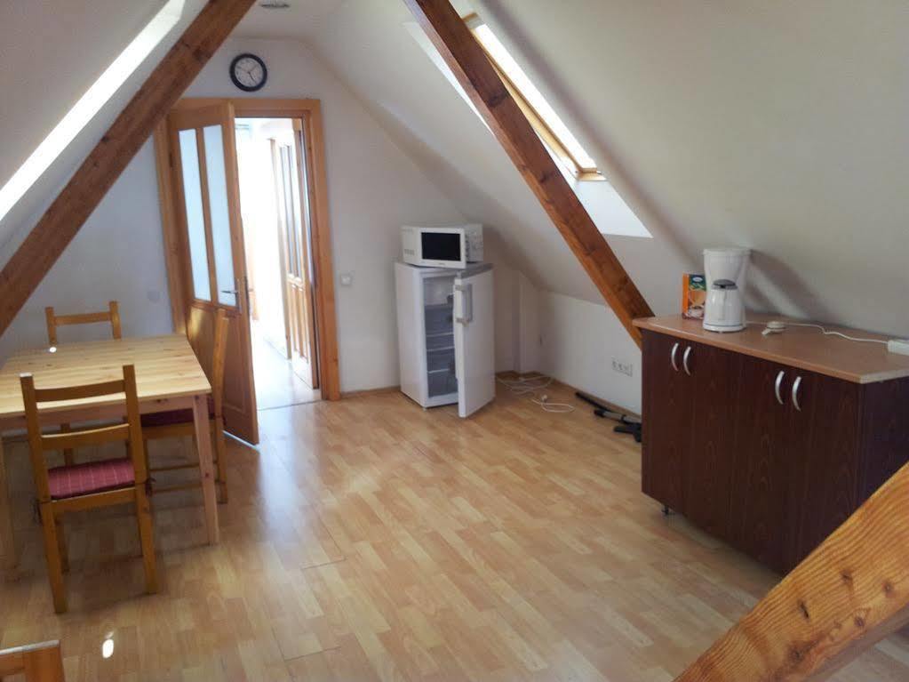 Apartament Roza Brasov Bagian luar foto